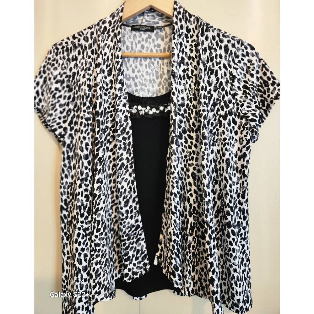 F31 Notations leopard print blouse petite
